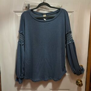 Pretty long sleeved shirt